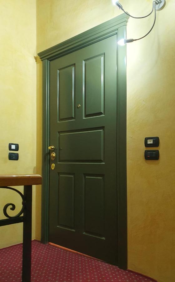 Apartment Via Sant'Alessandro 22 - Sostify Бергамо Екстериор снимка