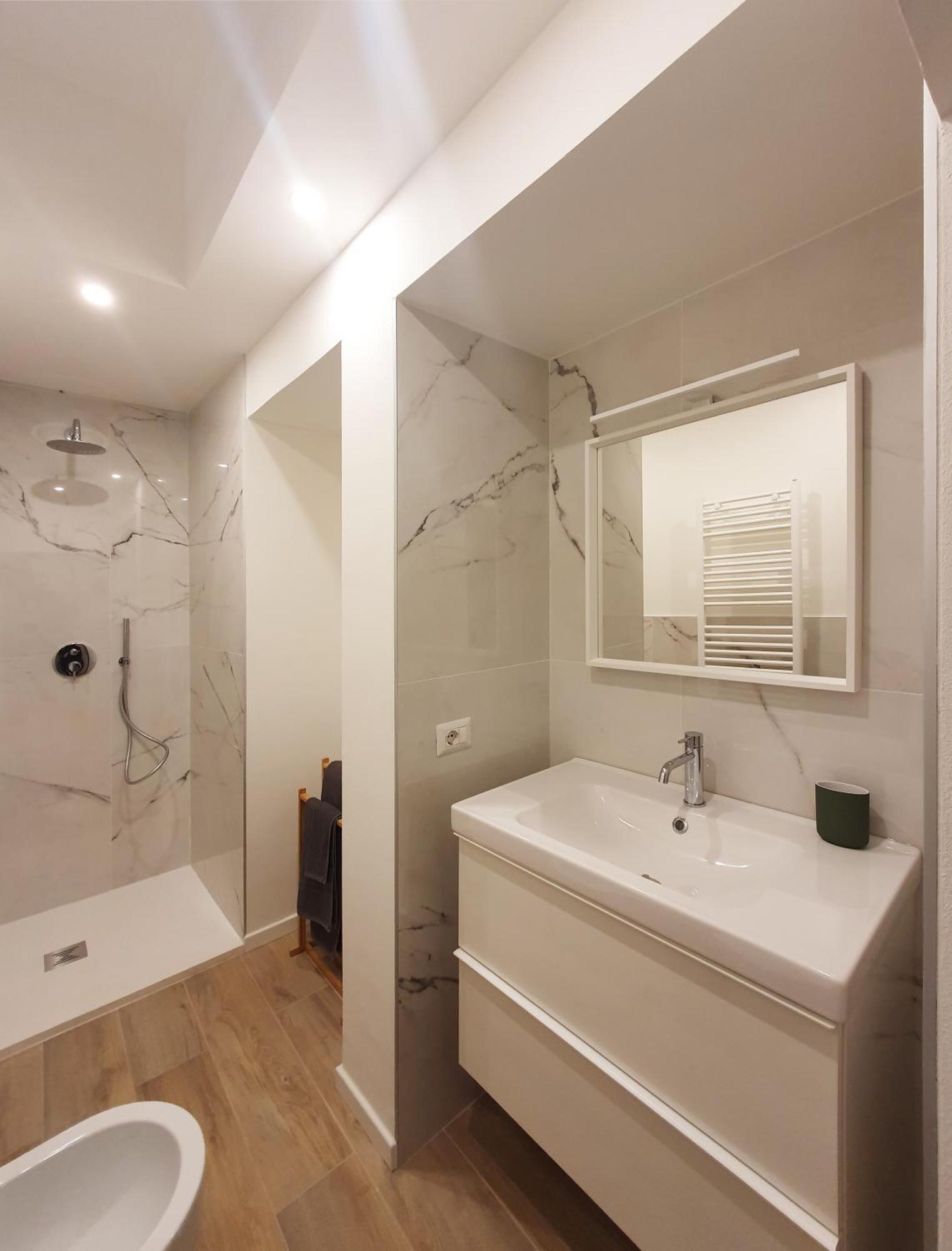 Apartment Via Sant'Alessandro 22 - Sostify Бергамо Екстериор снимка